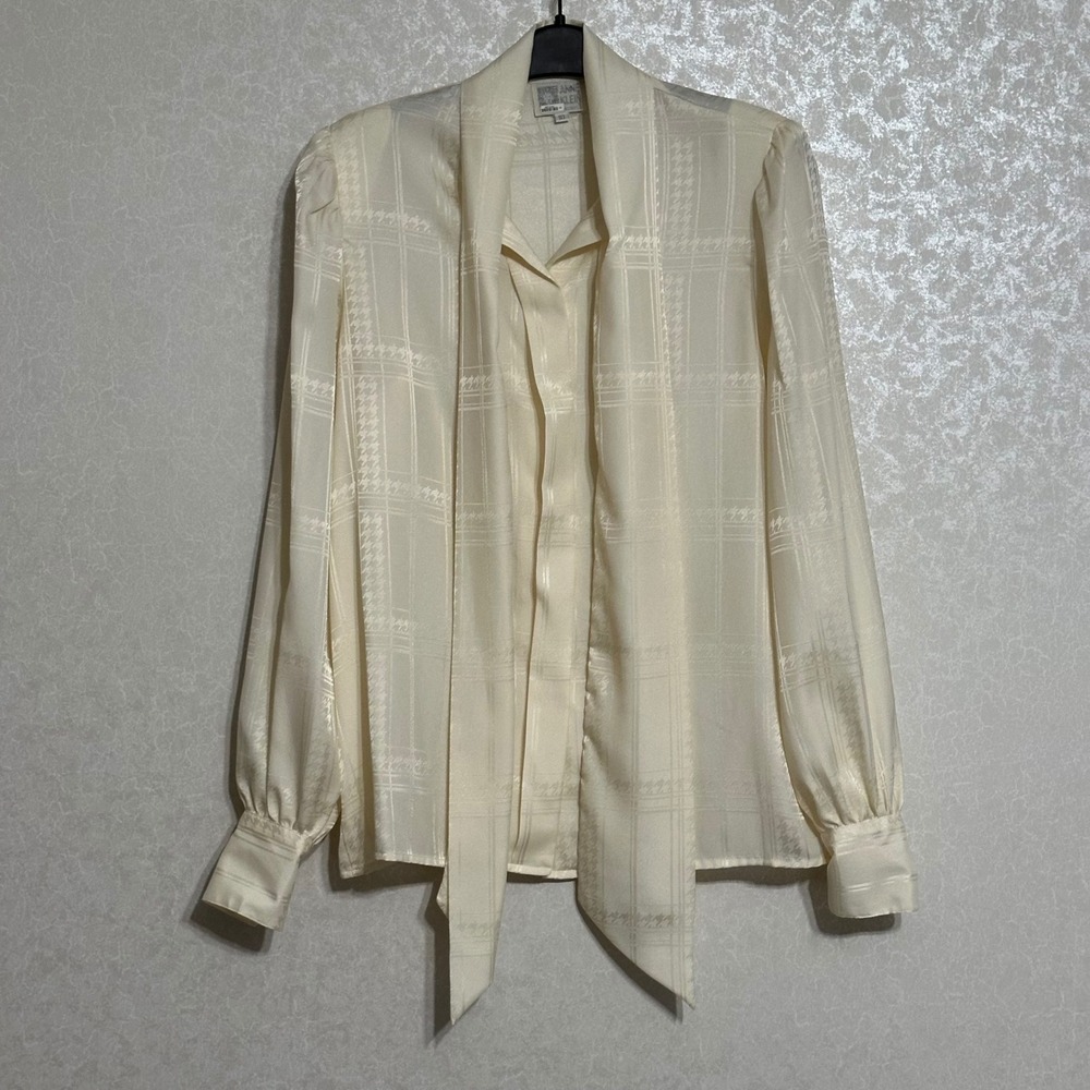 Anne Klein II Tie Neck Secretary Blouse Houndstooth Plaid Jacquard Cream VTG M
